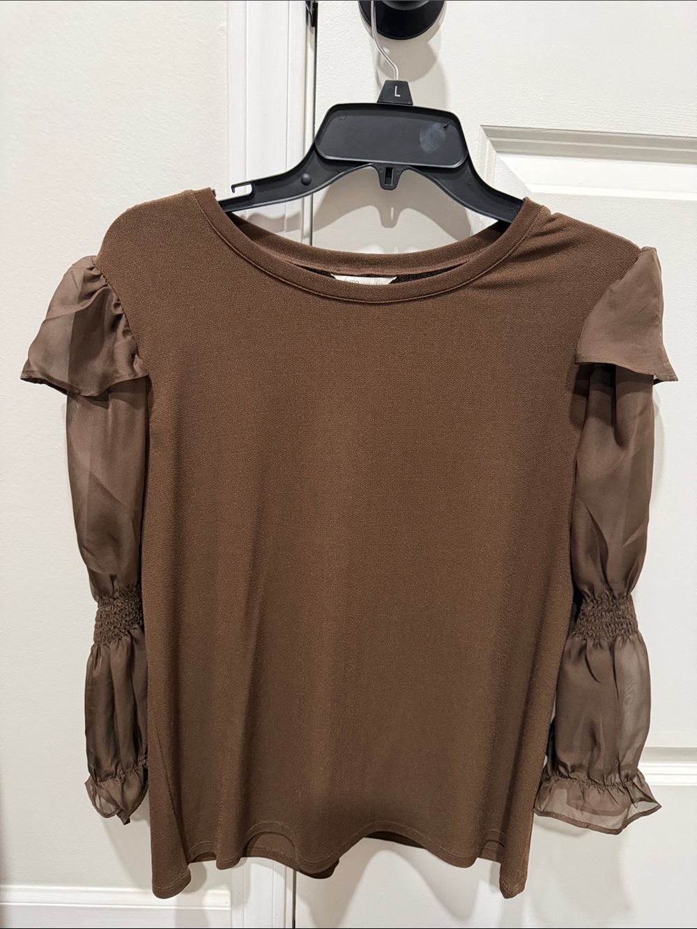 Cato Brown Puff-Sleeve Blouse